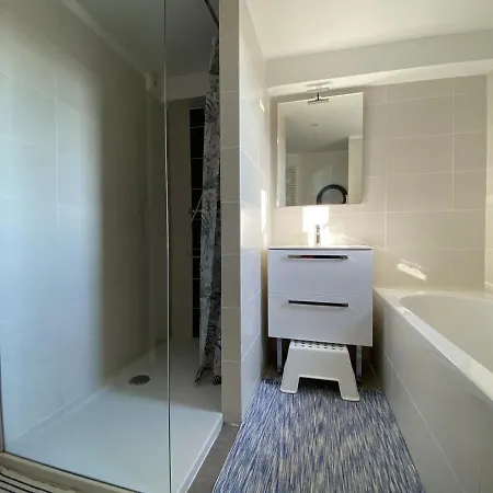 Rooftop En Centre Apartment *